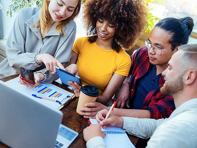 WEBINAR LIVE
Generazione Z: nuovi valori, attitudini e aspettative da gestire in azienda