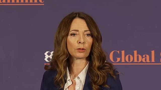 Growing through crisis: the leadership of communication